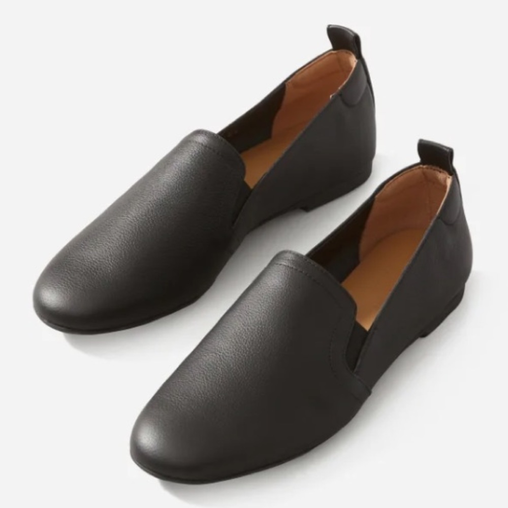 Everlane NWOT black leather slip-on